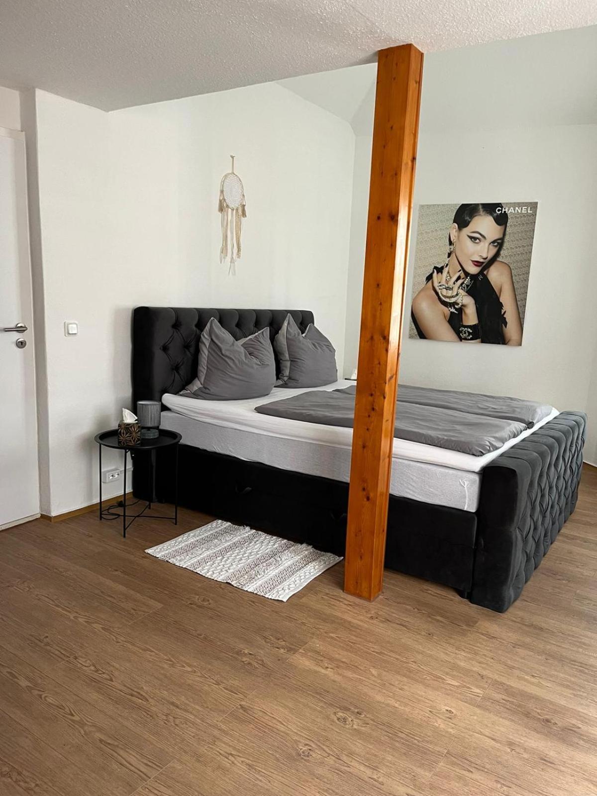Ferienwohnung Am Strom Rostock Exteriör bild