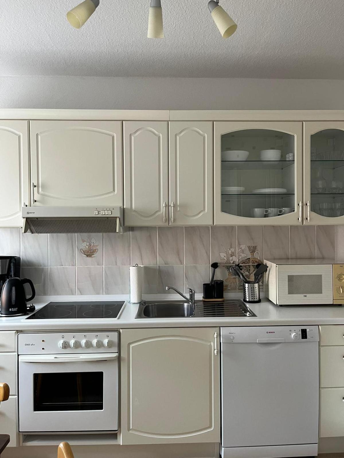 Ferienwohnung Am Strom Rostock Exteriör bild